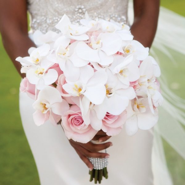 Hoa cưới hoa phong lan sang trọng quý phái
